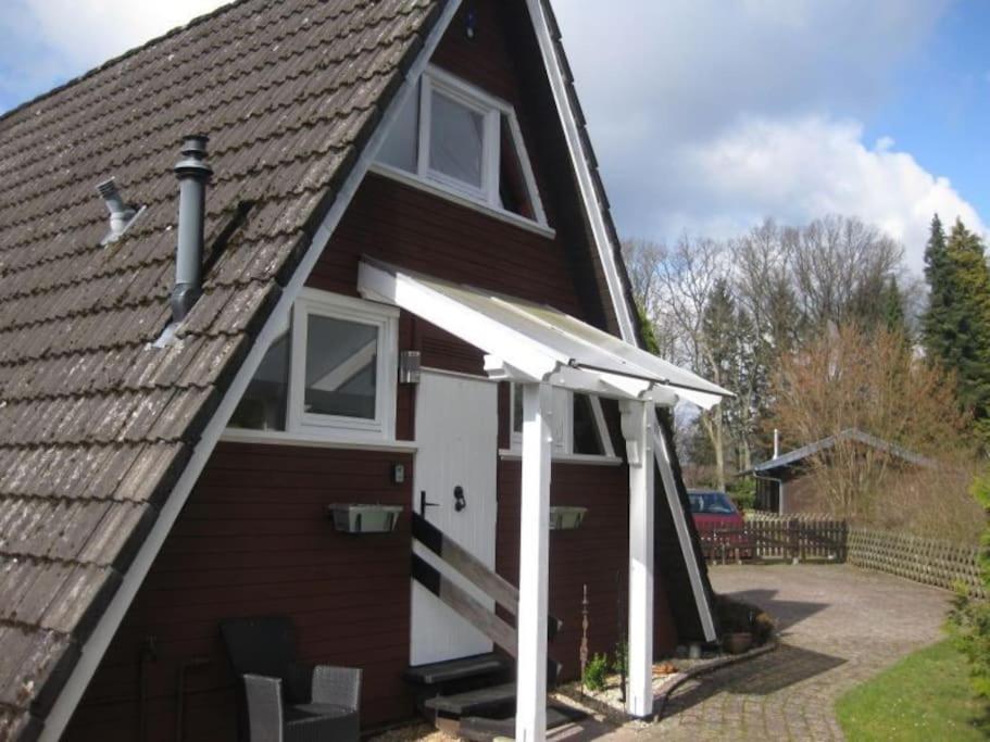 Nurdachhaus Mit Kaminofen Und Grossem Grundstueck * Fassberg