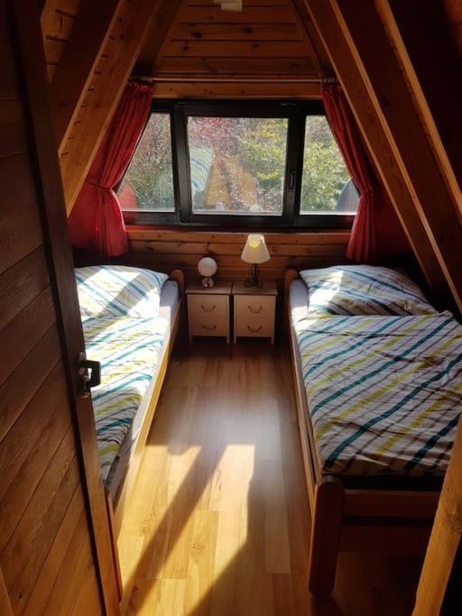 Nurdachhaus Mit Kaminofen Und Grossem Grundstueck Holiday home *